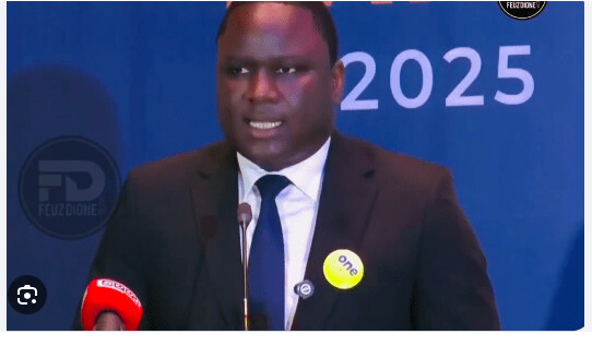 Déthié Fall, ministre sénégalais des Infrastructures