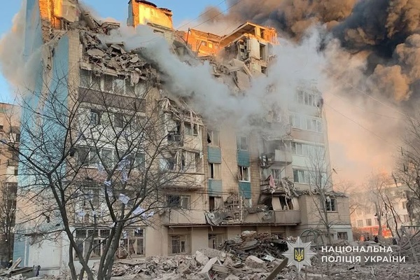 Ukraine: 25 morts dans une frappe russe avant des efforts diplomatiques en Turquie