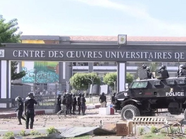 Violences sur le campus pédagogique de l’Ucad : carte blanche au Recteur pour faire appel aux forces de l’ordre Violences sur le campus pédagogique de l’Ucad : carte blanche au Recteur pour faire appel aux forces de l’ordre