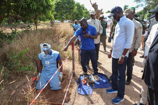Le déminage, un préalable au retour des populations déplacées par plusieurs années de violence en Casamance.