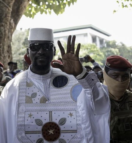 Le général Mamadi Doumbouya élu président pour un premier mandat de sept ans