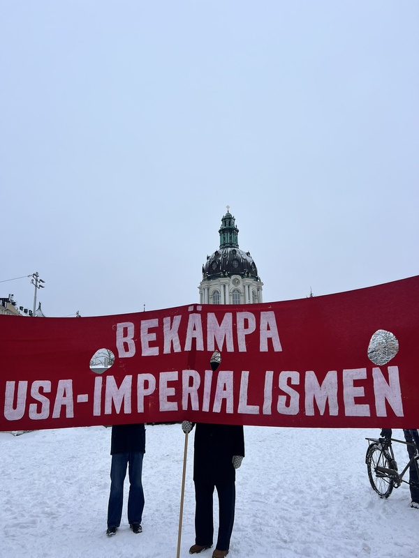 Suède : des manifestations organisées contre les frappes américaines au Venezuela et les attaques israéliennes à Gaza Suède : des manifestations organisées contre les frappes américaines au Venezuela et les attaques israéliennes à Gaza