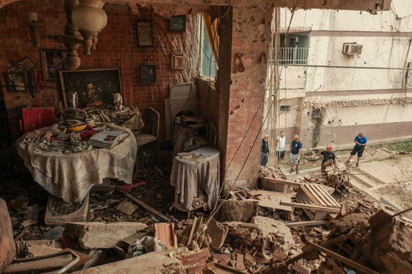 A Caracas, dans l'immeuble où Rosa, 78 ans, a été tuée par les frappes américaines A Caracas, dans l'immeuble où Rosa, 78 ans, a été tuée par les frappes américaines