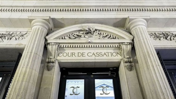 Secret des sources des journalistes dans les lieux publics : la Cour de cassation française appelée à trancher