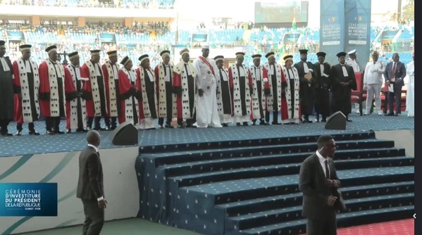 Conakry : Mamadi Doumbouya investi président de la République devant plusieurs chefs d’État africains