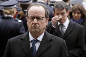Hollande-Valls : Vol au-dessus des morts