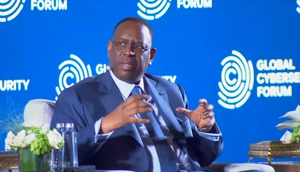 Macky Sall, ancien président de la République du Sénégal, vit en exil au Maroc depuis avril 2024 Macky Sall, ancien président de la République du Sénégal, vit en exil au Maroc depuis avril 2024