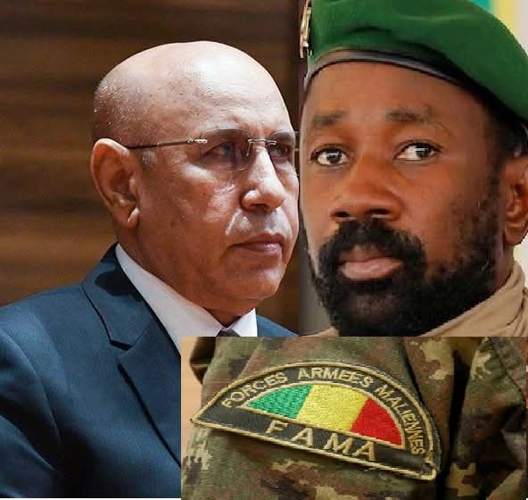 Le président mauritanien Mohamed Ould Cheikh El Ghazouani (g.) et le général Assimi Goïta, chef de l'Etat malien