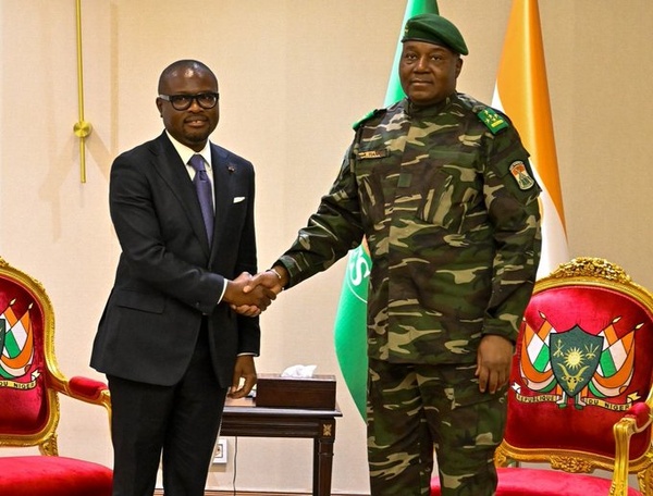 Tiani (d.) et Wadagni à Niamey le 2 juin 2026 Tiani (d.) et Wadagni à Niamey le 2 juin 2026
