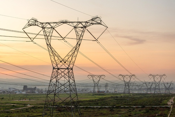 Mission 300 : accélérer le développement de l’électricité en Afrique (Franz Drees-Gross & Wale Shonibare)