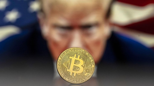 La somme folle remportée par Donald Trump en 2025 grâce aux cryptomonnaies