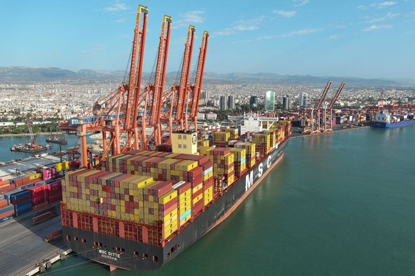 13,3 milliards de dollars en sept mois : l’élan des exportations turques vers l’Afrique se renforce 13,3 milliards de dollars en sept mois : l’élan des exportations turques vers l’Afrique se renforce