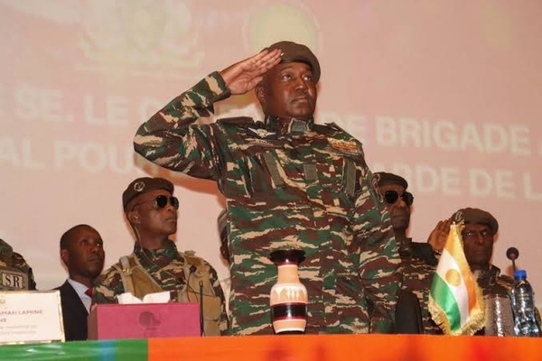 Le général Abdourahamane Tiani, chef de l'Etat du Niger et patron de la junte au pouvoir Le général Abdourahamane Tiani, chef de l'Etat du Niger et patron de la junte au pouvoir