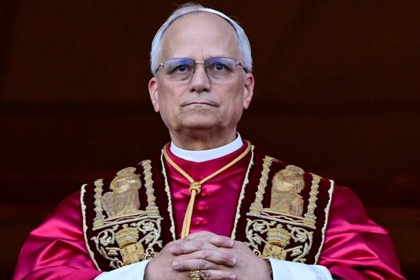 Le souverain pontife Léon XIV Le souverain pontife Léon XIV