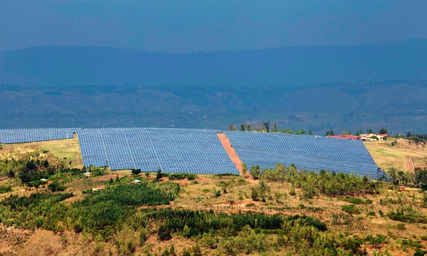 RWANDA - Un parc solaire construit en un temps record éclaire le pays