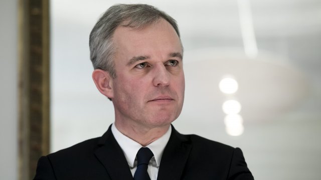 Rugy demande à Fillon la "transparence totale" sur ses liens avec la Russie