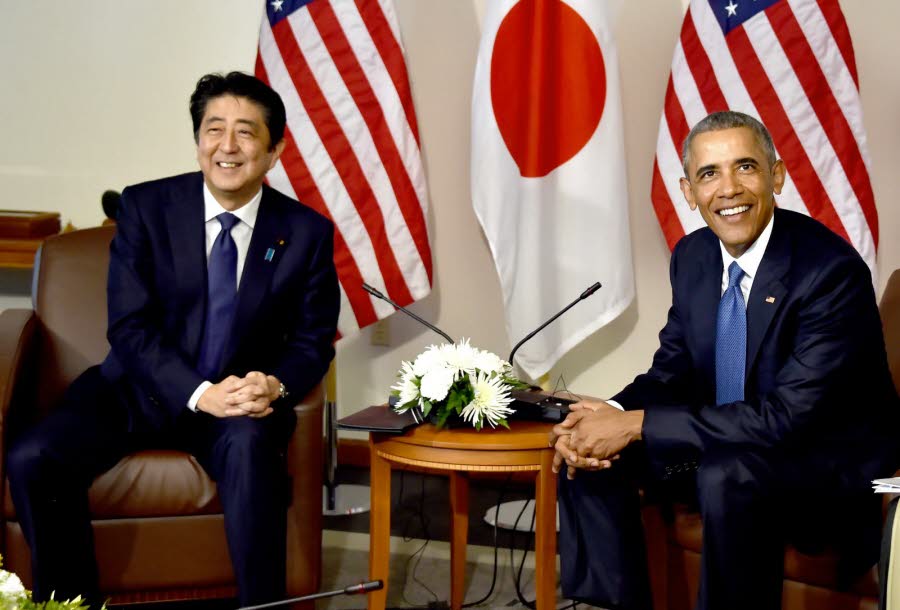 A Pearl Harbor, Shinzo Abe loue le pouvoir de la réconciliation