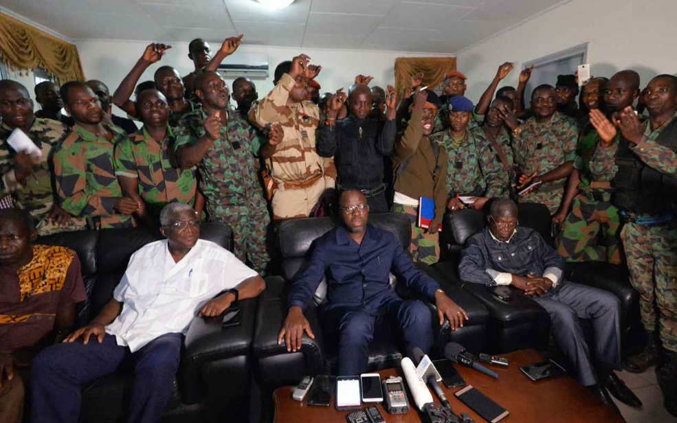 Côte d'Ivoire: libération du ministre de la Défense qui a quitté Bouaké