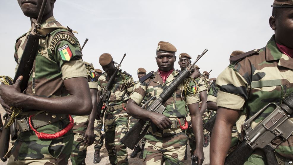 Des soldats de la force ouest-africaine accueillis en héros en Gambie