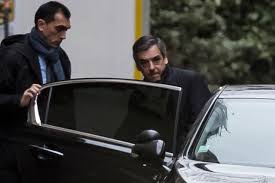 Fillon veut contre-attaquer et "exprimer sa vérité"