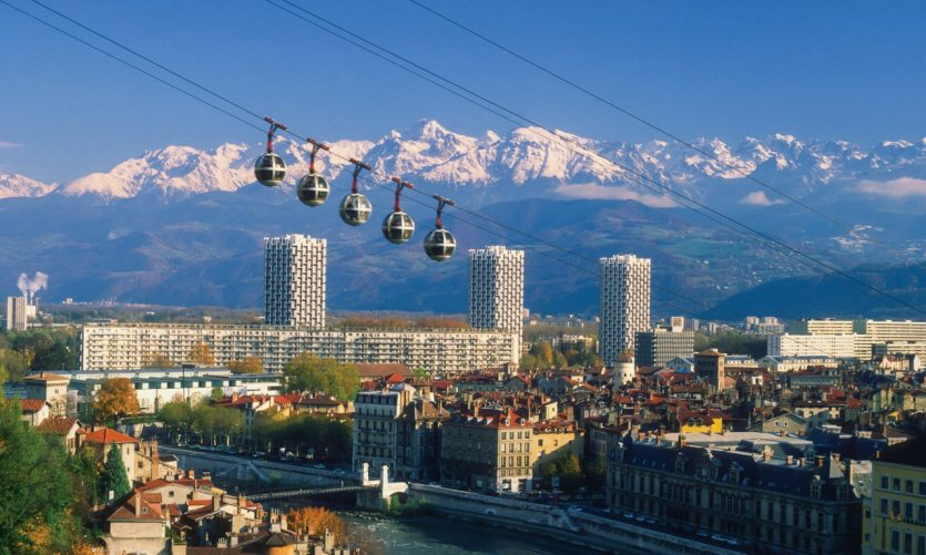 Grenoble signe un pacte avec l'État pour accompagner ses projets de transition énergétique