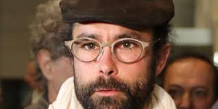 Cédric Herrou condamné à une amende avec sursis pour avoir aidé des migrants