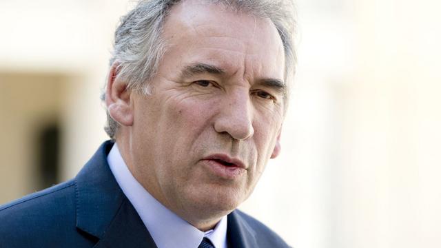 Nouvelle charge de Bayrou contre Fillon
