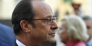 Hollande dénonce les attaques de la droite contre les pauvres