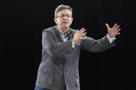 Mélenchon prévoit 273 milliards d'euros de dépenses dans son programme