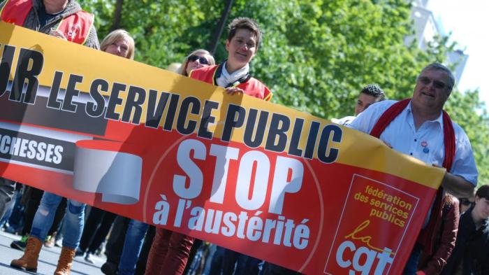 Grève des fonctionnaires pour défendre le service public