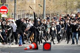 Chinois tué à Paris: 6.000 manifestants et quelques heurts (police)