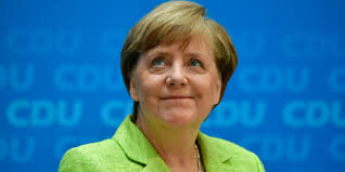Angela Merkel "très heureuse" de la victoire d'Emmanuel Macron