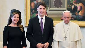 Canada : Trudeau demande au pape des excuses aux peuples autochtones