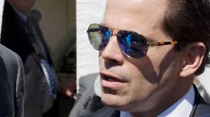 Le chaos continue: Scaramucci quitte la Maison Blanche