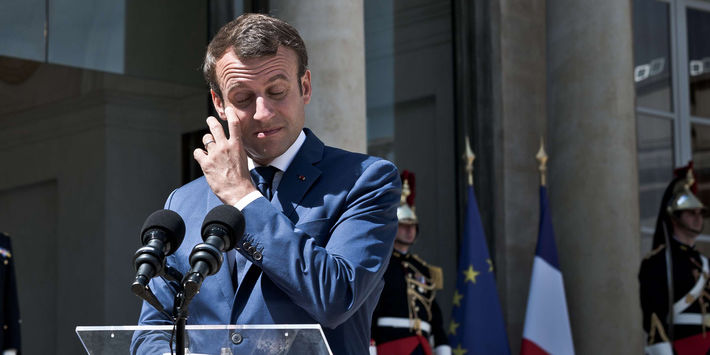 La popularité de Macron chute en juillet, selon un sondage YouGov
