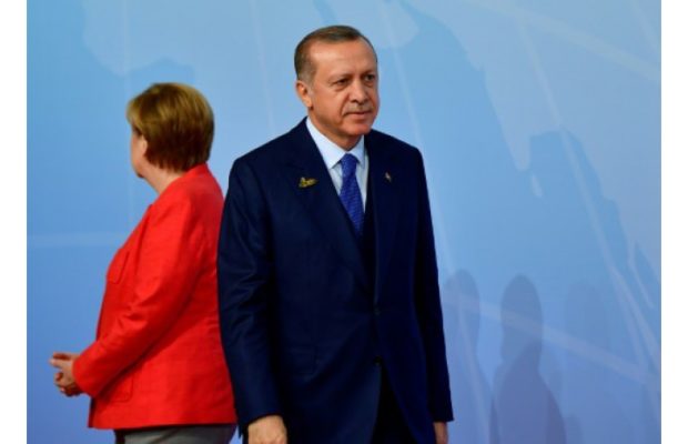 Erdogan appelle à donner une "gifle" électorale aux partis allemands CDU, SPD et Verts