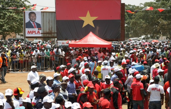 Législatives : l’Angola vote pour choisir un successeur à dos Santos