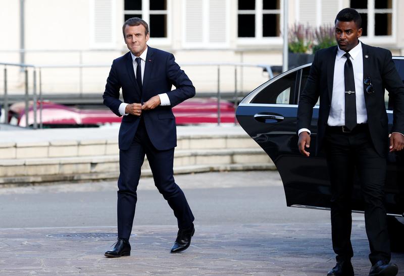 La popularité de Macron chute de 11 points dans un sondage BVA