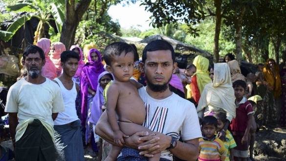 Des survivants rohingyas racontent un massacre en Birmanie