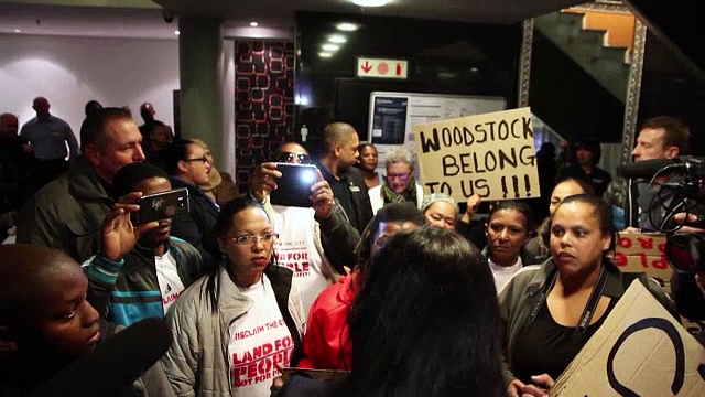 Au Cap, le blues des victimes de la crise immobilière