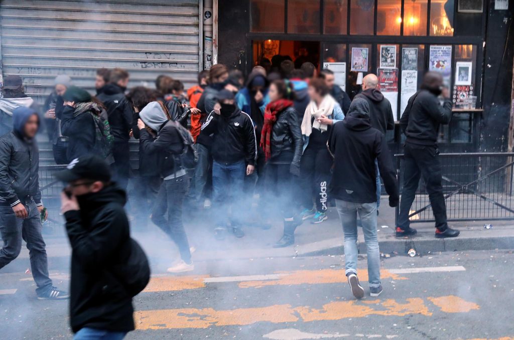 Incidents à Paris et Lyon dans les manifestations