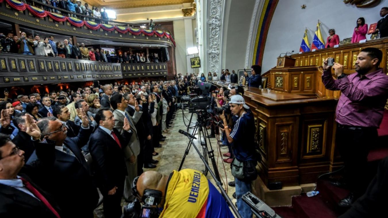 Venezuela: les gouverneurs de l'opposition refusent de prêter serment