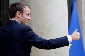 Macron engrange un premier succès avant de nouvelles épreuves