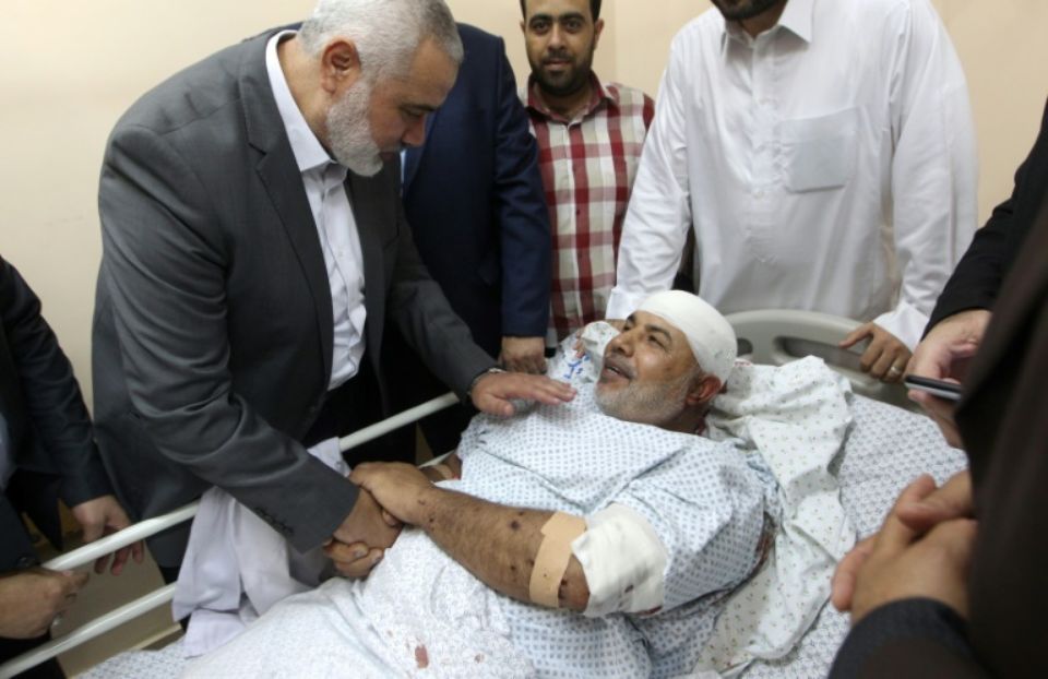 Le patron du Hamas Ismaïl Haniyeh au chevet de Taoufik Abu Naïm