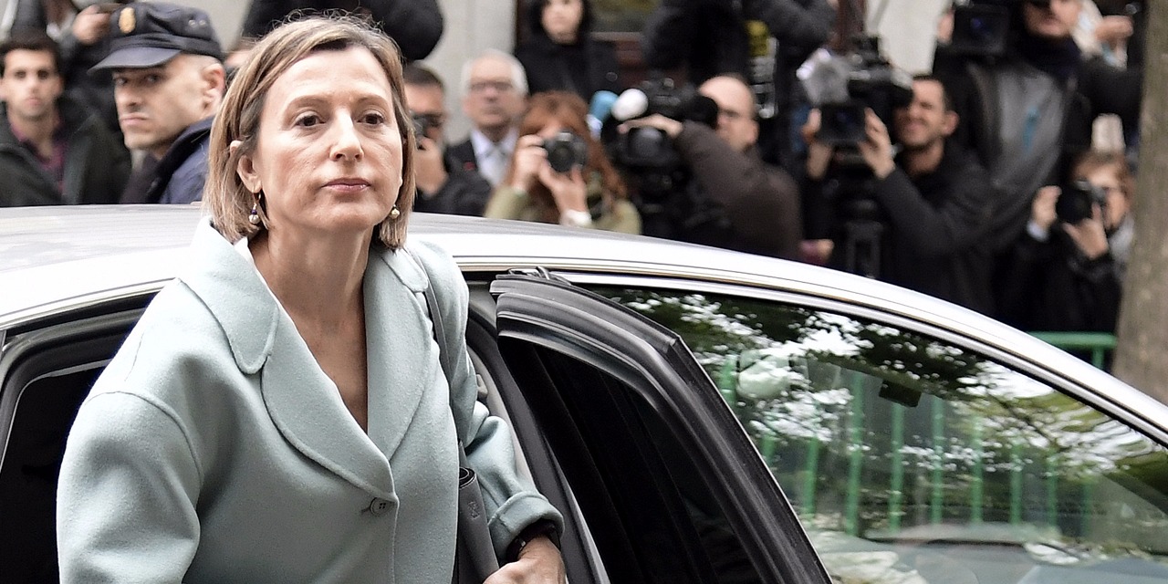 Catalogne : la présidente du parlement libérée après versement d'une caution