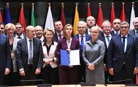 Europe de la Défense: 23 pays de l'UE lancent une "coopération renforcée"