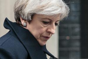 Le Royaume-Uni choqué par un tweet de Trump s'en prenant à May