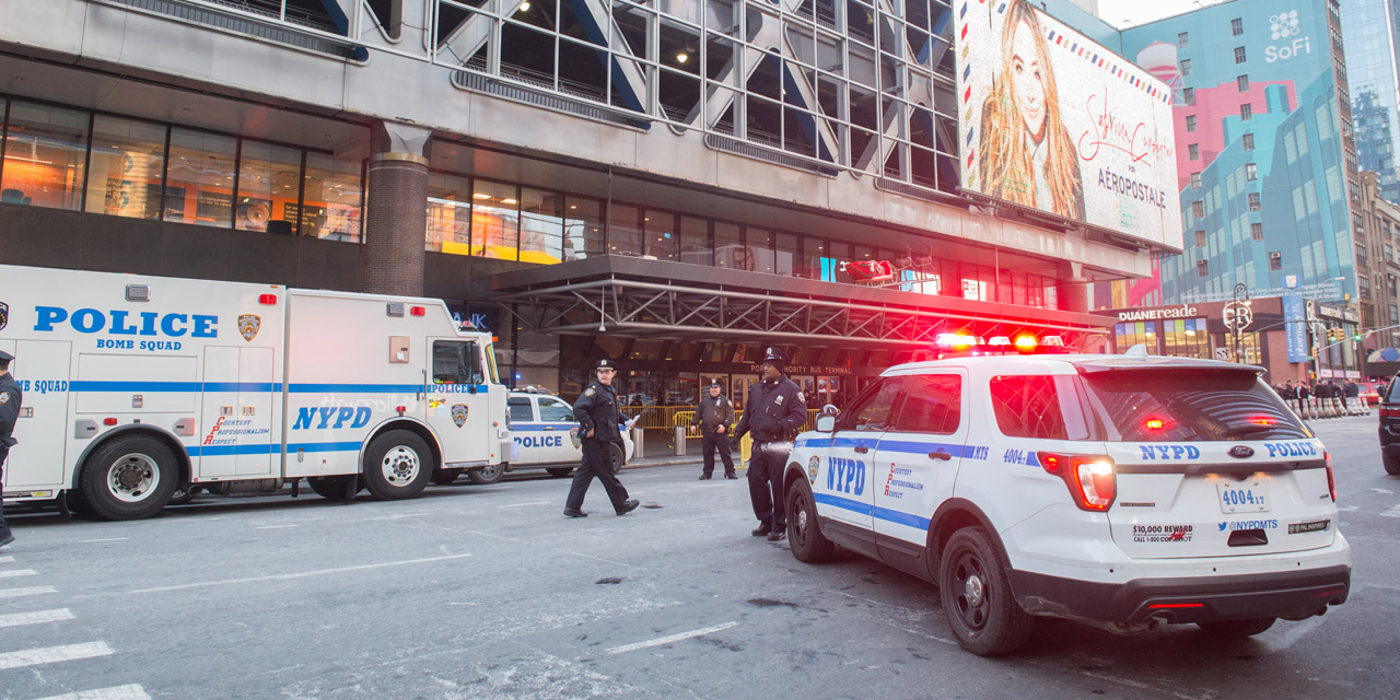 New York: trois blessés dans un attentat près de Times Square