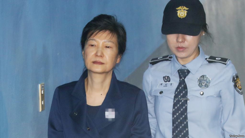 L'ex-présidente sud-coréenne inculpée pour détournement de fonds spéciaux des renseignements (médias)