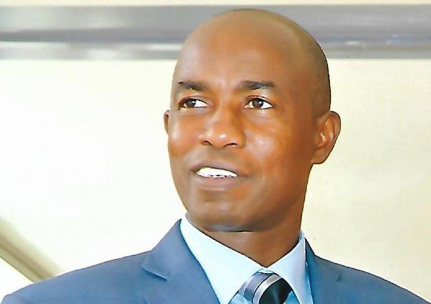 Justice: Téliko accentue la pression